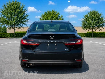 2025 Toyota Camry SE - miniatura 4