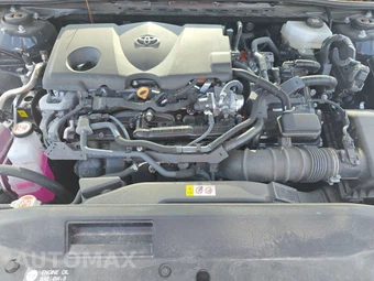 2025 Toyota Camry SE - miniatura 15