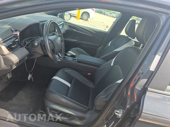 2025 Toyota Camry SE - miniatura 7