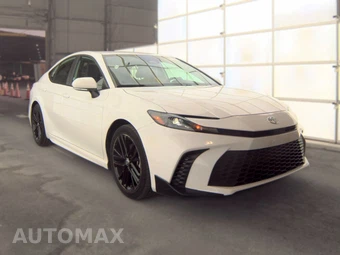 2025 Toyota Camry SE - miniatura 3