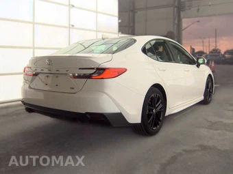 2025 Toyota Camry SE - miniatura 4