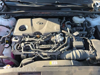 2025 Toyota Camry SE - miniatura 22