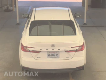2025 Toyota Camry SE - miniatura 6