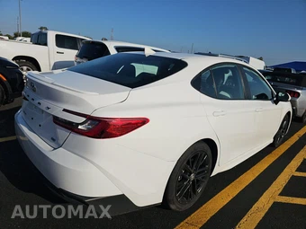 2025 Toyota Camry SE - miniatura 4