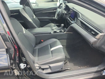 2025 Toyota Camry SE - miniatura 14