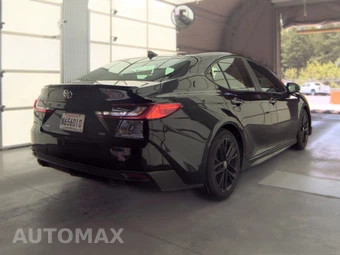 2025 Toyota Camry SE - miniatura 5