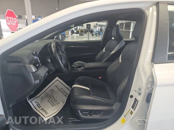 2025 Toyota Camry SE - miniatura 7