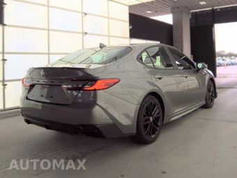 2025 Toyota Camry SE - miniatura 5