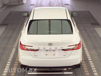 2025 Toyota Camry SE - miniatura 6