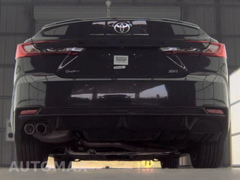 2025 Toyota Camry SE - miniatura 7
