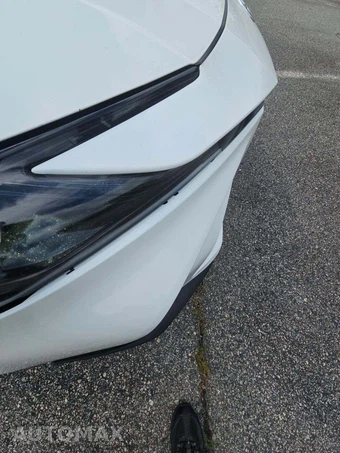2025 Toyota Camry SE – miniatura 21