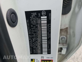 2025 Toyota Camry SE – miniatura 5
