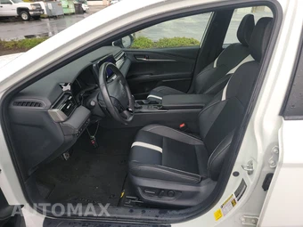 2025 Toyota Camry SE - miniatura 13