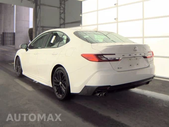 2025 Toyota Camry SE - miniatura 8