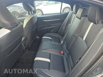 2025 Toyota Camry SE - miniatura 19