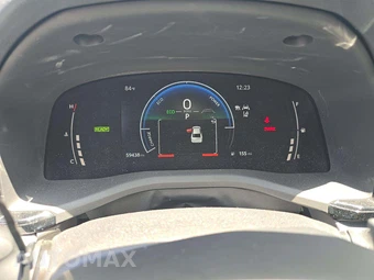 2025 Toyota Camry SE - miniatura 9