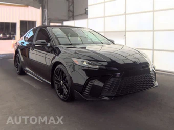 2025 Toyota Camry SE - miniatura 3