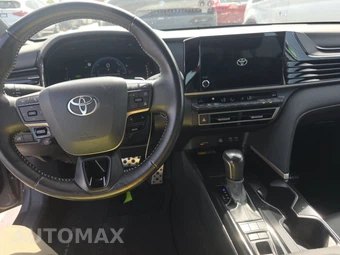 2025 Toyota Camry SE - miniatura 17