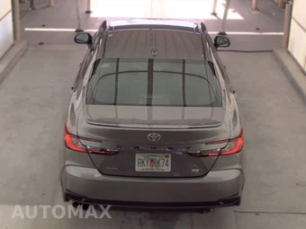 2025 Toyota Camry SE - miniatura 6