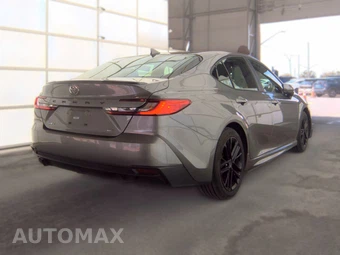 2025 Toyota Camry SE - miniatura 5