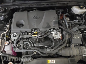2025 Toyota Camry SE - miniatura 15