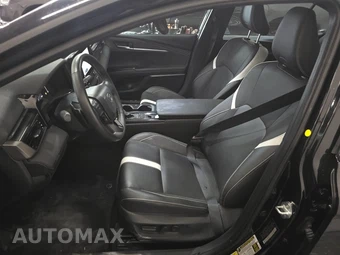 2025 Toyota Camry SE - miniatura 7