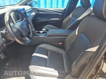 2025 Toyota Camry SE - miniatura 7