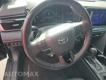 2025 Toyota Camry SE - miniatura 16