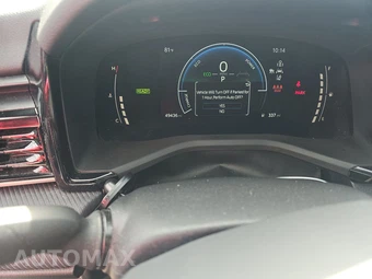 2025 Toyota Camry SE - miniatura 18