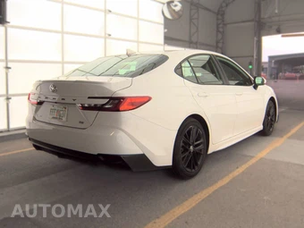 2025 Toyota Camry SE - miniatura 5