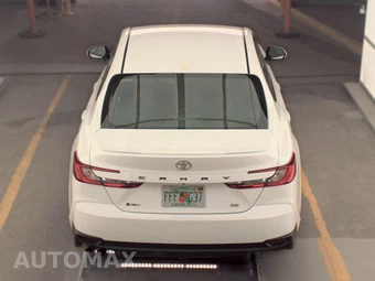 2025 Toyota Camry SE - miniatura 6