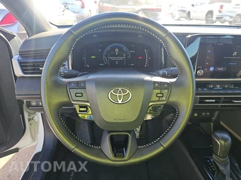 2025 Toyota Camry SE - miniatura 16
