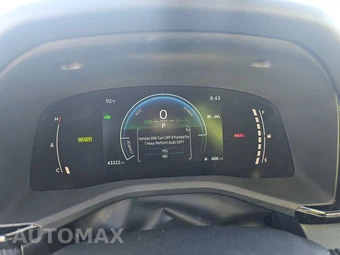 2025 Toyota Camry SE - miniatura 18