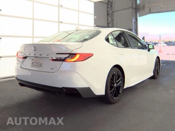 2025 Toyota Camry SE - miniatura 5