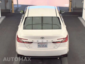 2025 Toyota Camry SE - miniatura 6