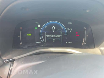 2025 Toyota Camry SE - miniatura 9