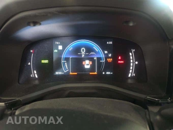 2025 Toyota Camry SE - miniatura 9