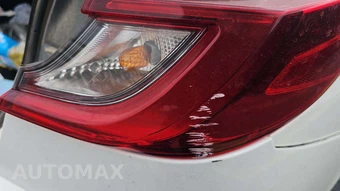 2025 Toyota Camry SE - miniatura 18