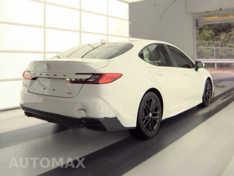 2025 Toyota Camry SE - miniatura 4