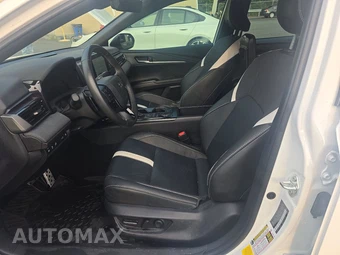 2025 Toyota Camry SE - miniatura 7