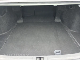 2025 Toyota Camry SE - miniatura 16