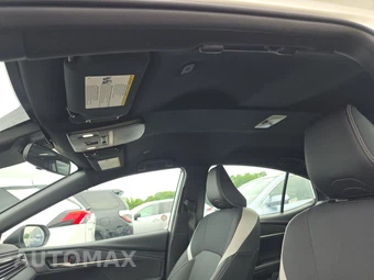 2025 Toyota Camry SE - miniatura 18