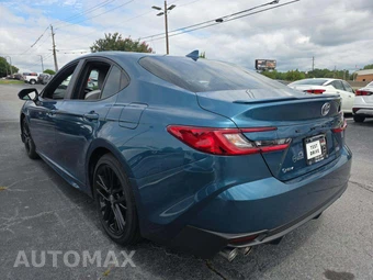 2025 Toyota Camry SE - miniatura 2