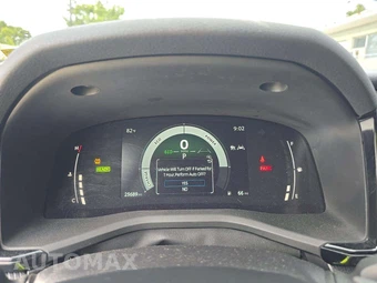 2025 Toyota Camry SE - miniatura 6