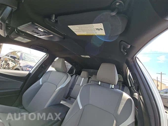 2025 Toyota Camry SE - miniatura 11