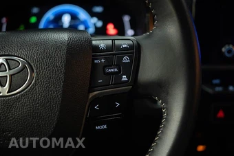 2025 Toyota Camry SE - miniatura 26