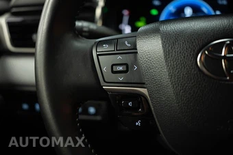 2025 Toyota Camry SE - miniatura 27