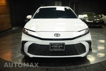 2025 Toyota Camry SE - miniatura 3