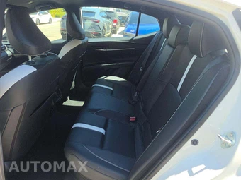 2025 Toyota Camry SE - miniatura 13