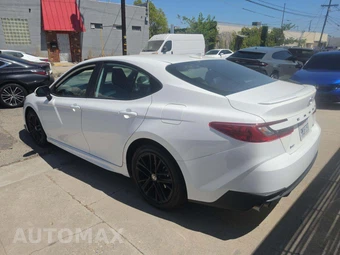2025 Toyota Camry SE - miniatura 2